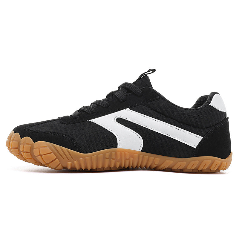 Coastline barefoot sneaker in Black
