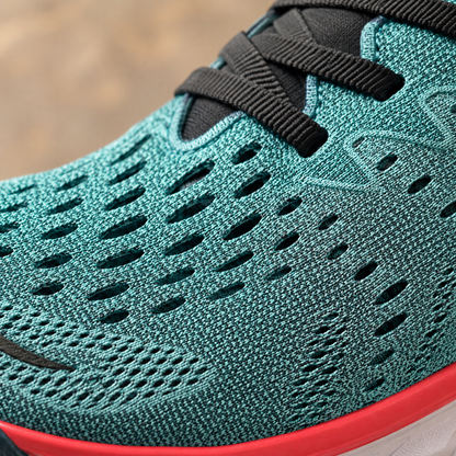 Aera breathable engineered-mesh upper, close-up